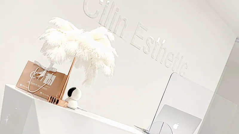 CILINESTHETIC - Sourcils & cils Lille - Photo de couverture - OneBooking