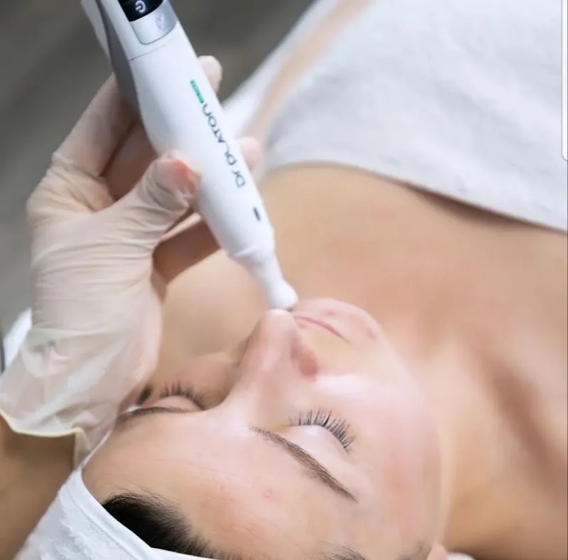 Maison EVP - Institut de beauté du soin personnalisé. Fanny Micault Kératothérapeute Massothérapeute