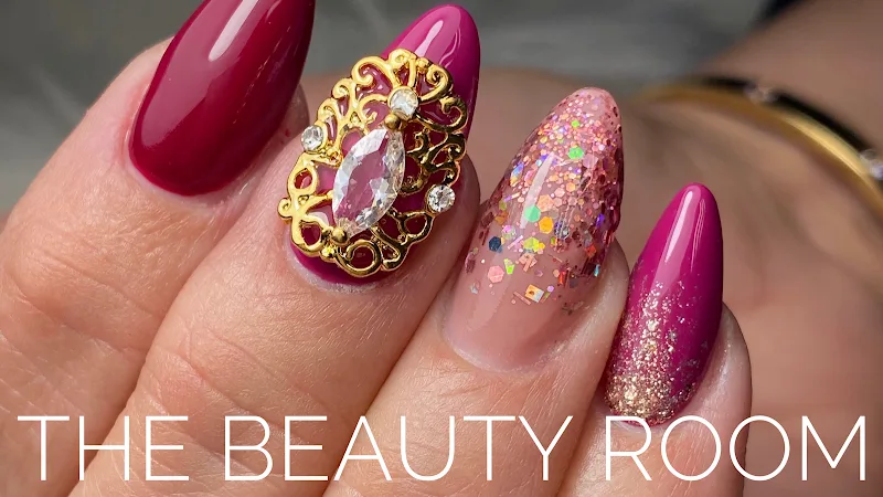 THE BEAUTY ROOM 89