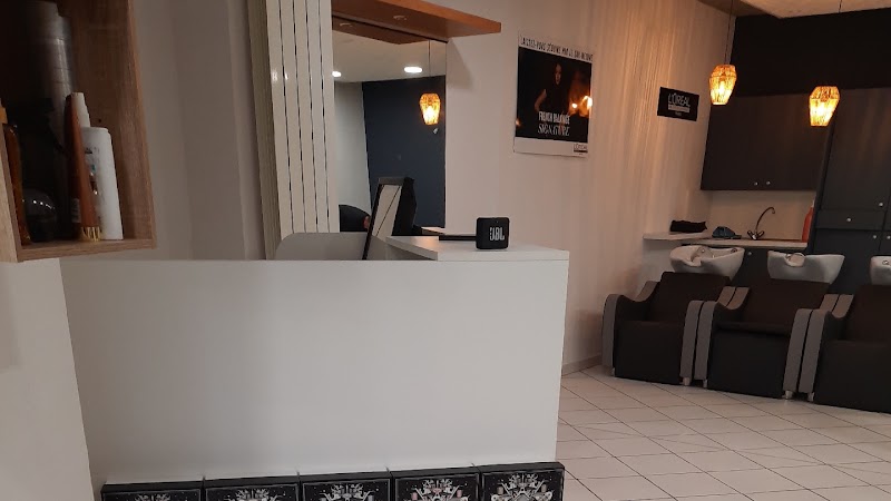 RODRIGUE Coiffure GAMBETTA - Coiffure Nîmes - OneBooking