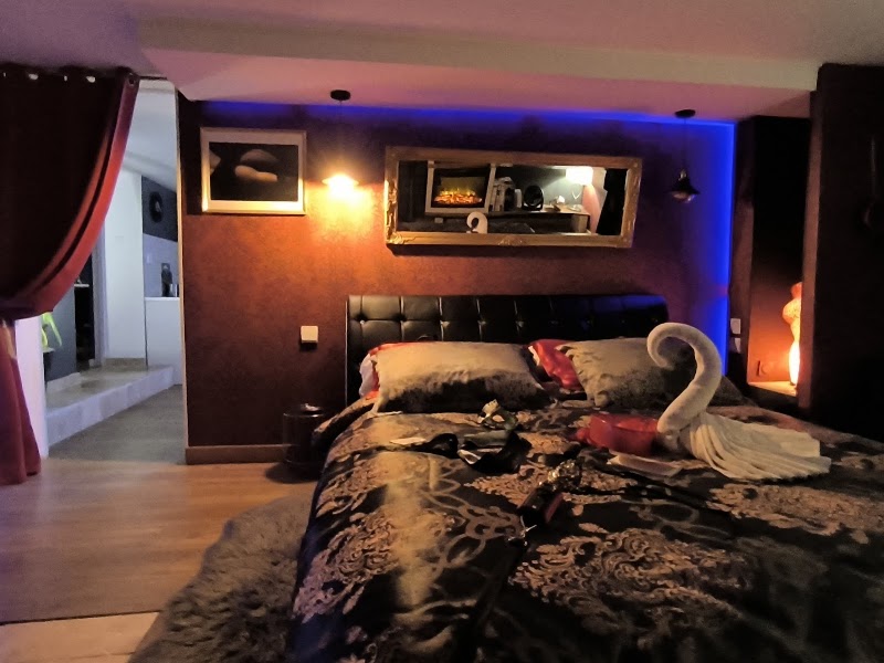 Love room Le Boudoir de Cormelles, Caen, Normandie