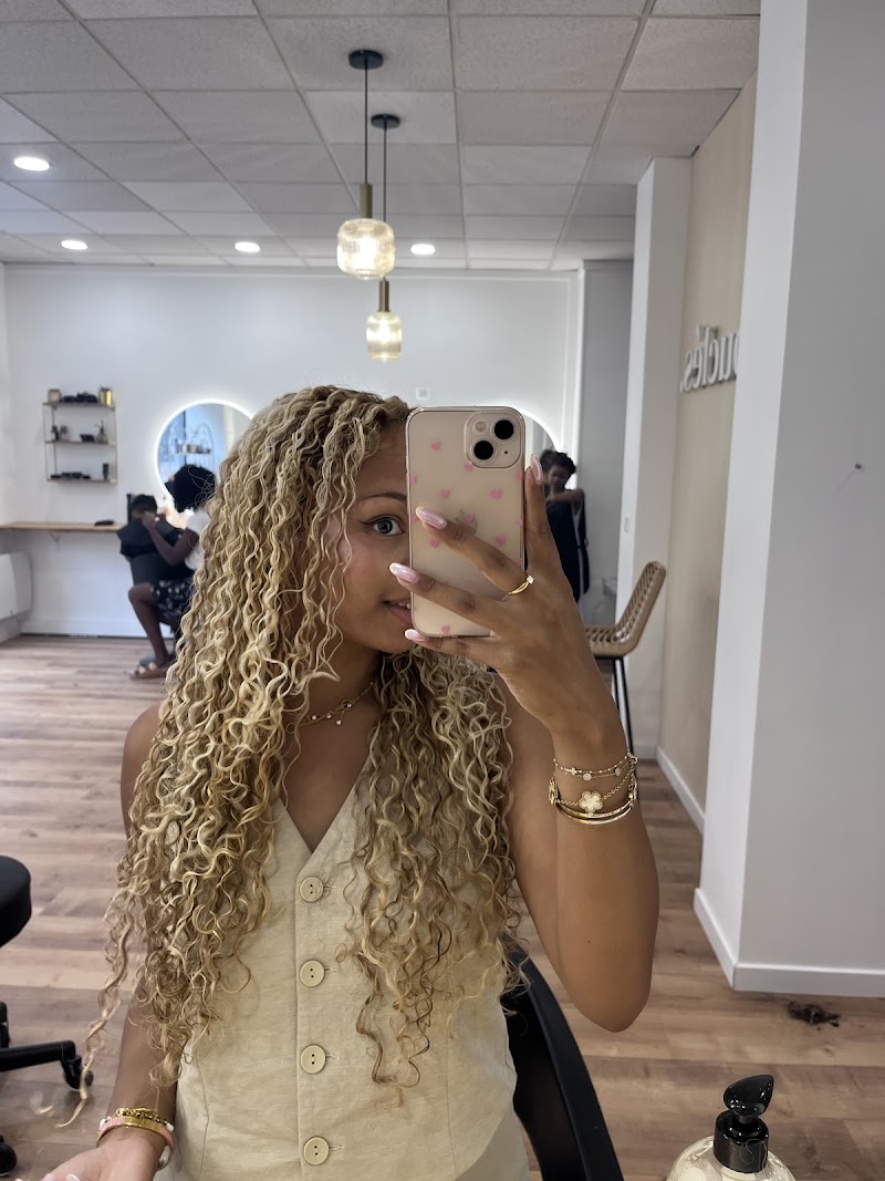 Salon Bouclés. Rouen - Coiffure Rouen - OneBooking