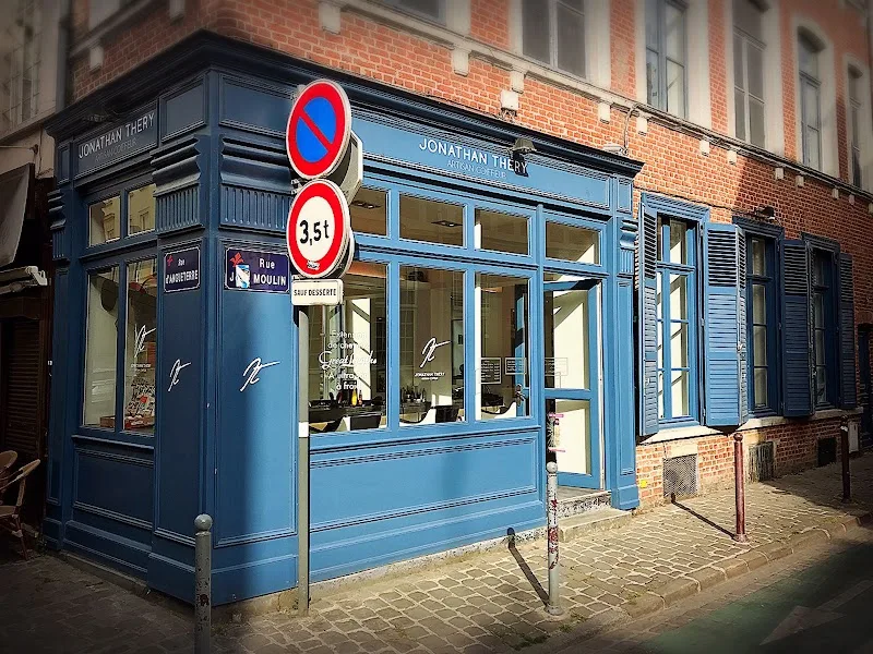Jonathan Thery Artisan Coiffeur