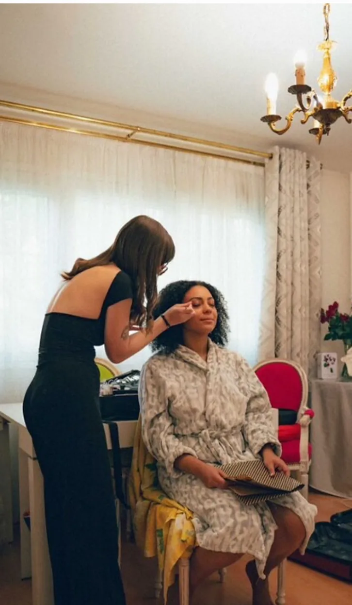 Camille JEANSON - Maquilleuse Paris - Tournage - Plateau - Effets spéciaux - Prothèses - Beauté - Shooting
