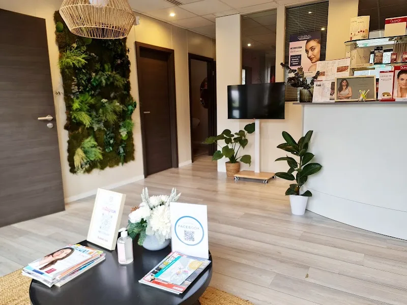 Institut Alizari - Sourcils & cils Strasbourg - Photo de couverture - OneBooking