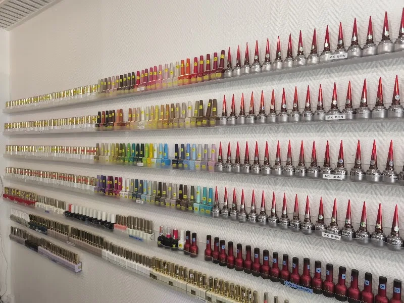 Vynailart - Onglerie Toulouse - Photo de couverture - OneBooking