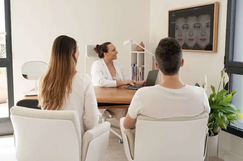 Clinique Confidence - Epilation laser - Détatouage laser - Médecine esthétique - Orthodontie Invisalign Lille