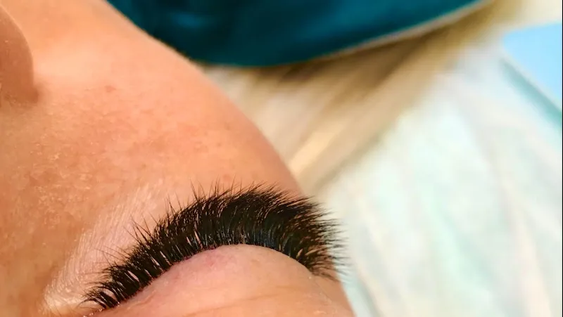 Extension de cils @eyes_by_li. Voiron. Liliia