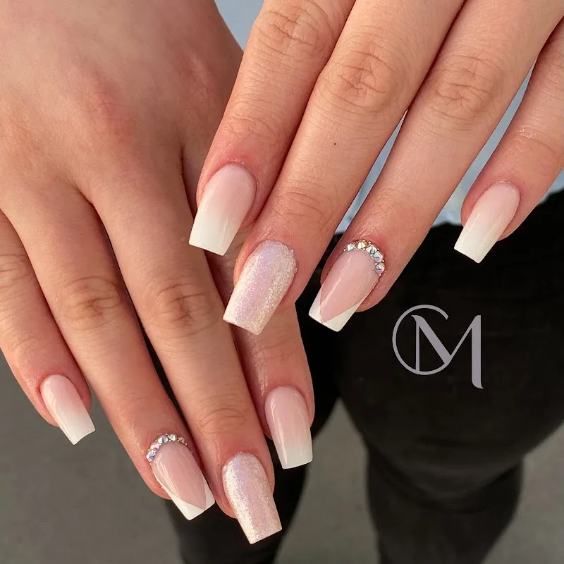 CM NAILS - Onglerie Bordeaux - Photo de couverture - OneBooking
