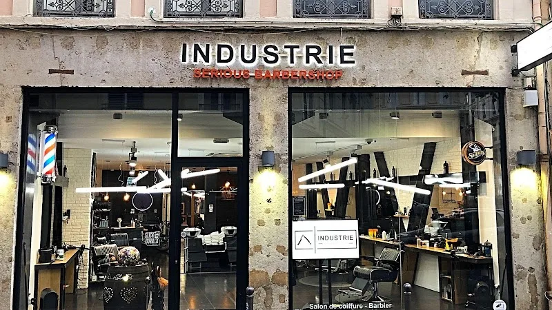 Industrie Barbers - Coiffure Lyon - Photo de couverture - OneBooking
