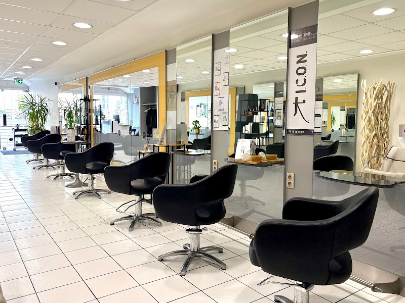 Les Coiffeurs Nantes - Coiffure Nantes - OneBooking