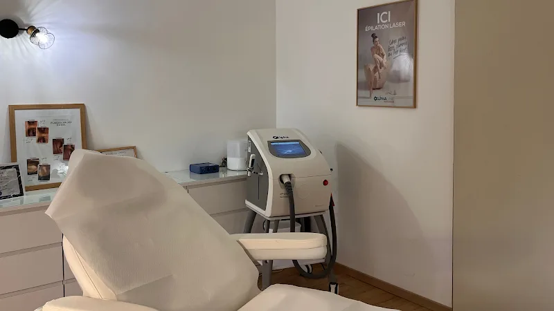 La Beauté d'Ana, Alpha laser Bastia