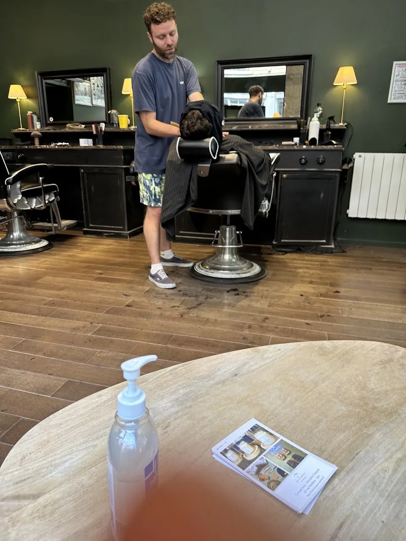le 20 barber shop