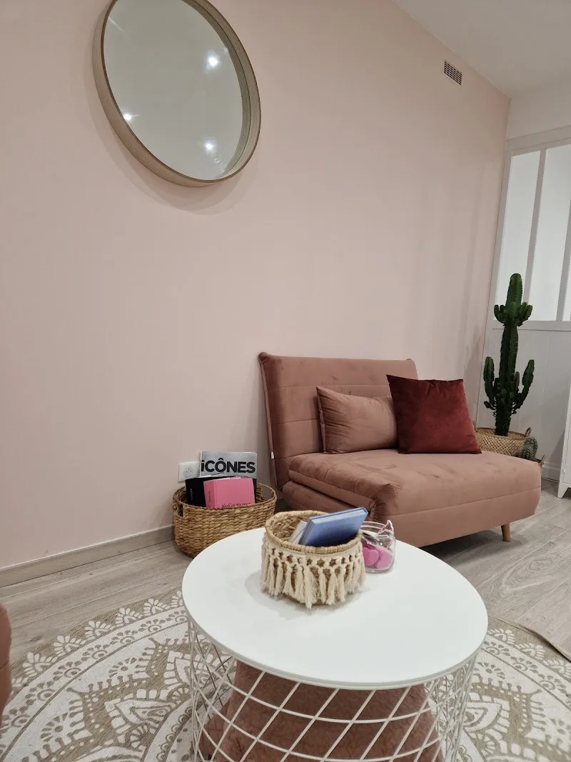 Jolie Nana Beauty Studio
