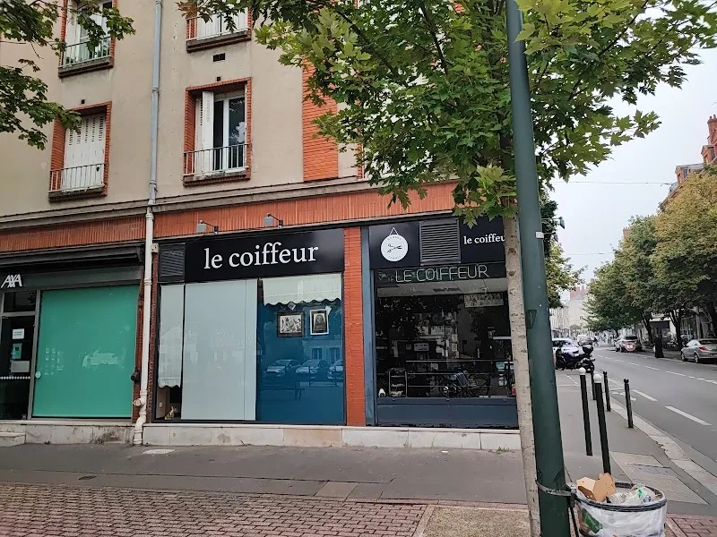 Le Coiffeur