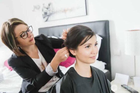 Fouge'Hair - Coiffure Fougères - OneBooking