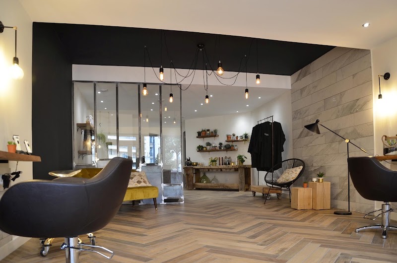 Le Salon - Coiffure Saint-Étienne - OneBooking