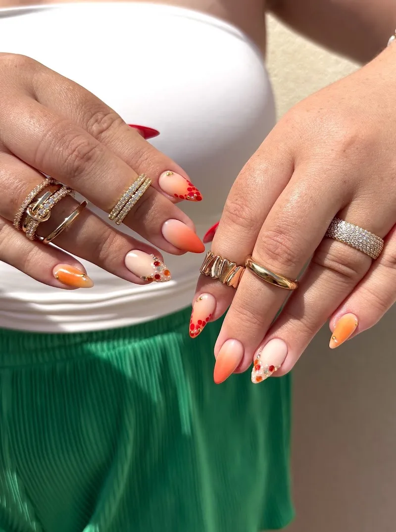 NP Nails Beauty
