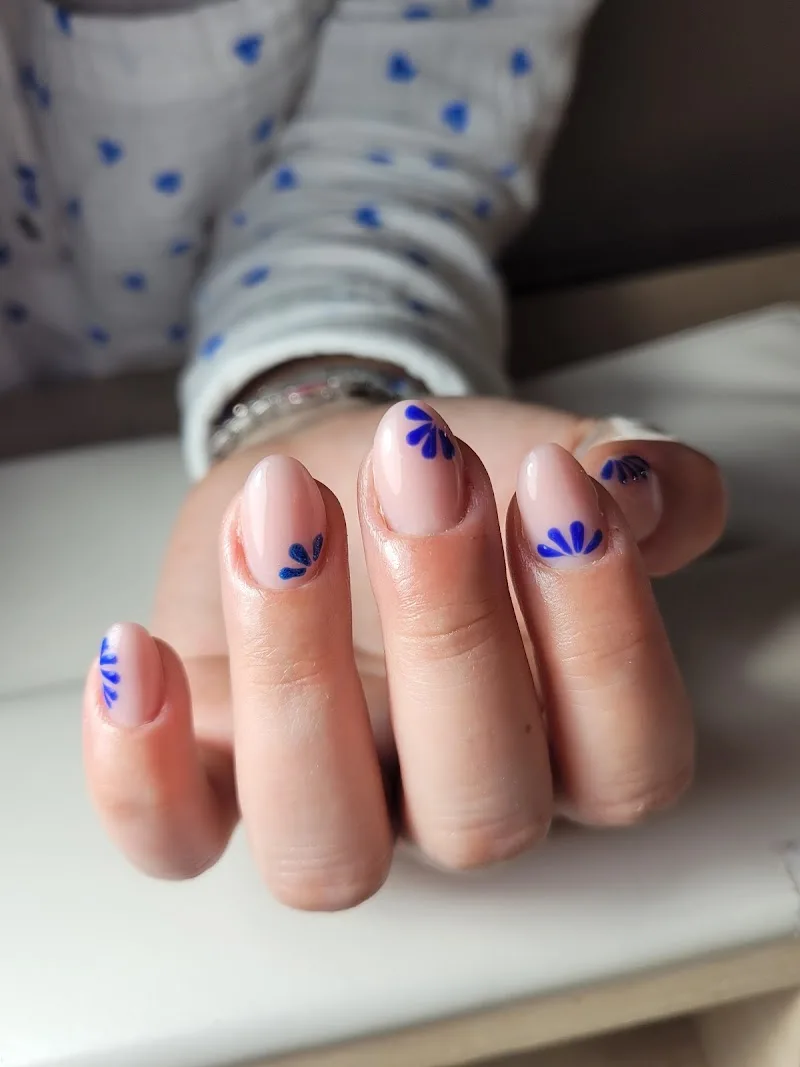 Blondie Nails - Prothésiste Ongulaire