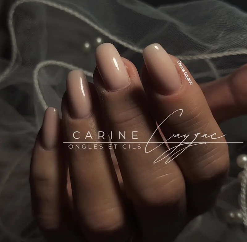 Carine Ongles et Cils