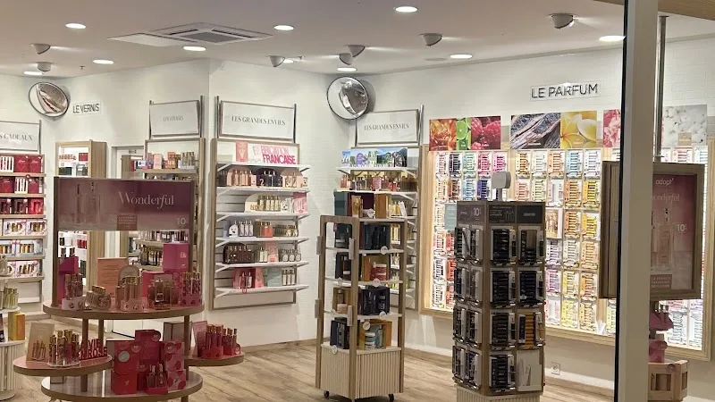 Adopt Parfums