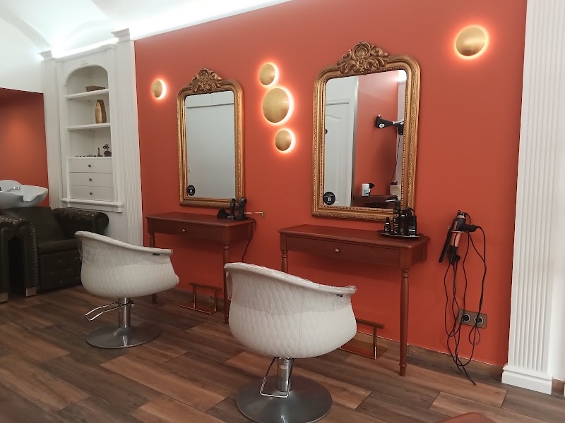 Le 33 Coloriste-Visagiste - Coiffure Ajaccio - OneBooking