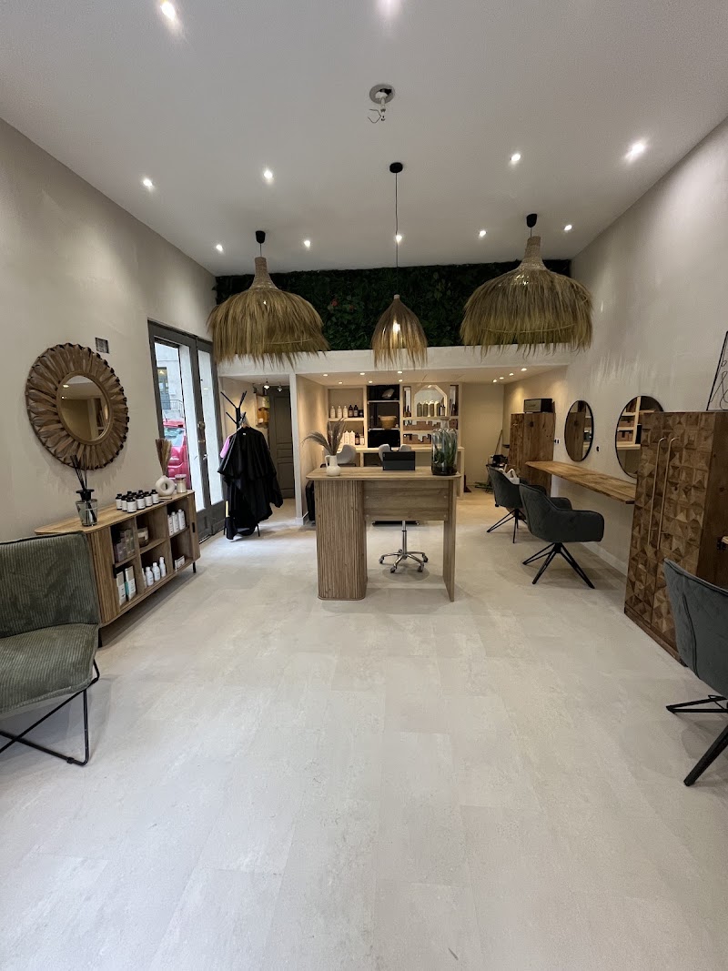 Maison Mégane - Coiffure Nîmes - OneBooking