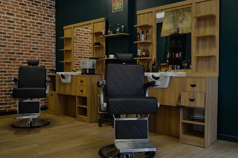 Le Royaume de l'Homme Coiffure Delagarde