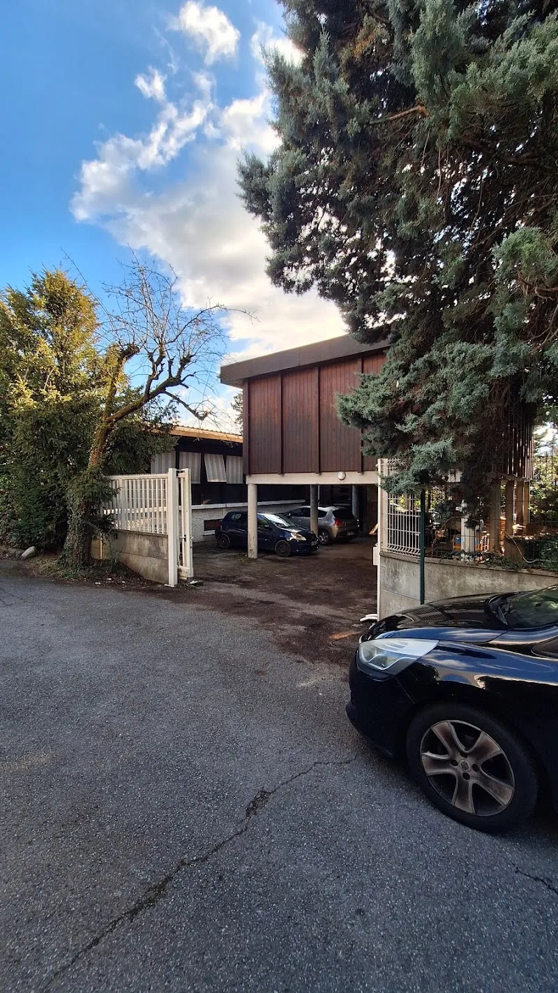 Les sisters institut