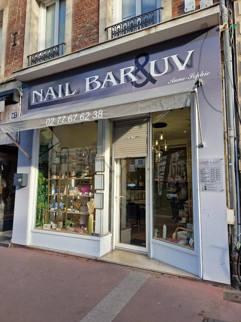 Nail bar & UV