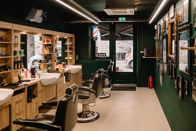 𝐁𝐀𝐑𝐁𝐄𝐑𝐇𝐎𝐎𝐃 - Coiffure Bayonne - OneBooking