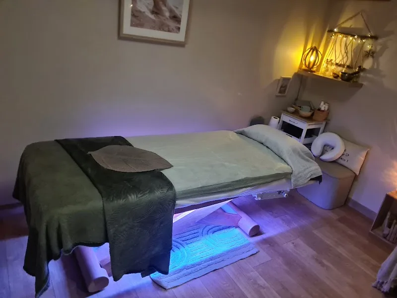 L' Aura Triomphe - Massages & Soins Bien-être et Sportif Dijon - Quétigny