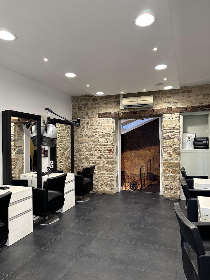 Max Théo - Coiffure Le Mans - OneBooking
