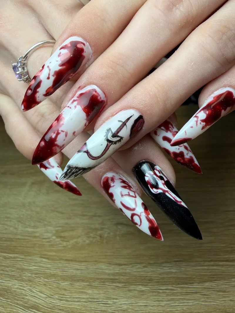 Prothésiste ongulaire - NailsGre by Lud