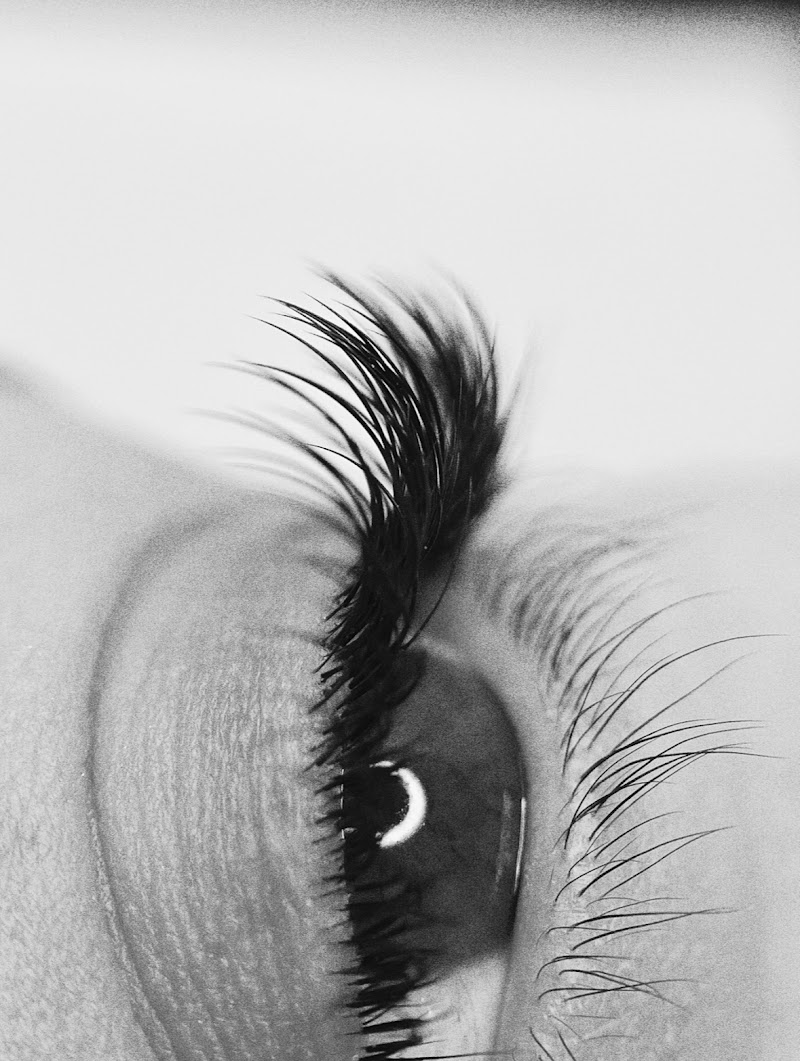 FLOWERY EYES - Centre de formations et prestations expertes du regard