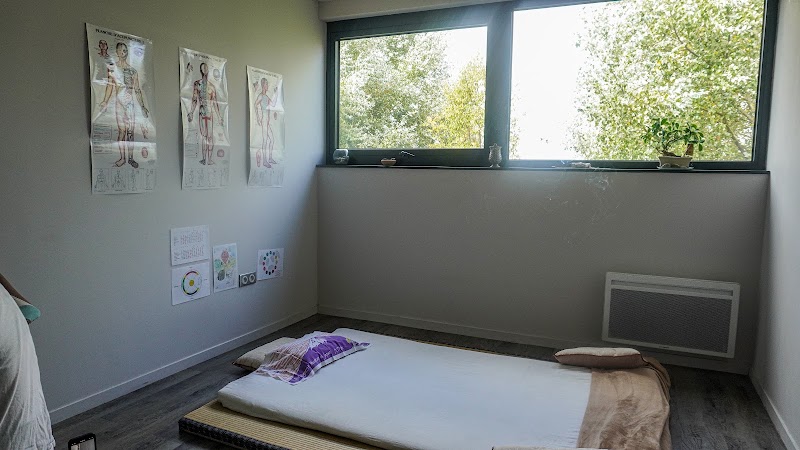 Maud Rabache-Leon — Massage Shiatsu & Chi Nei Tsang Caen