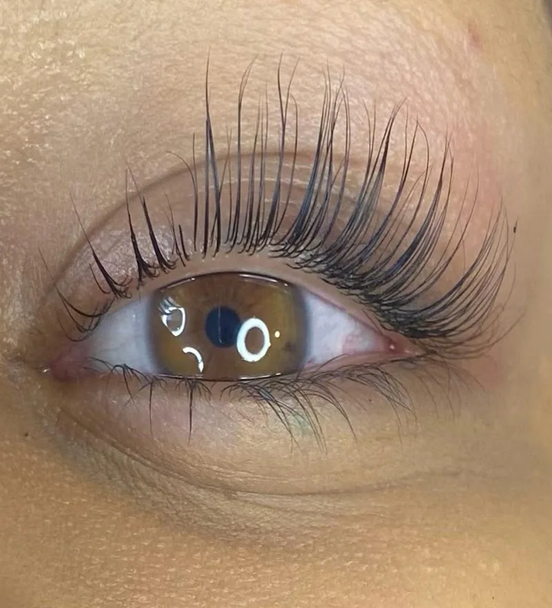 LASH IT - Sourcils & cils Strasbourg - Photo de couverture - OneBooking