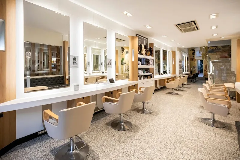 DESSANGE Saint Germain des Prés - Paris 6 - Louvre - Orsay - Coiffeur - Coloriste - SPA