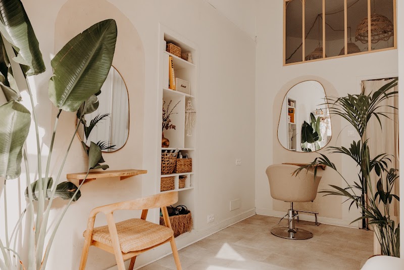 Mermaid studio coloriste - Coiffure Nantes - OneBooking