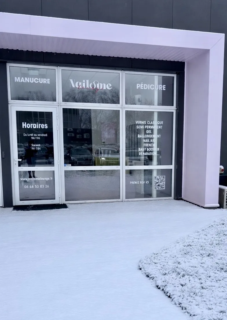Nailome Lounge - Poitiers Grand Large - Onglerie - Prothésiste ongulaire