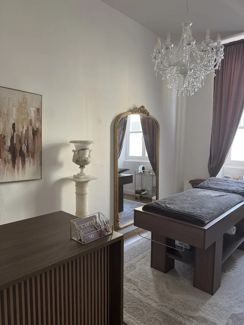 Maison Héra - Épilation Le Mans - OneBooking