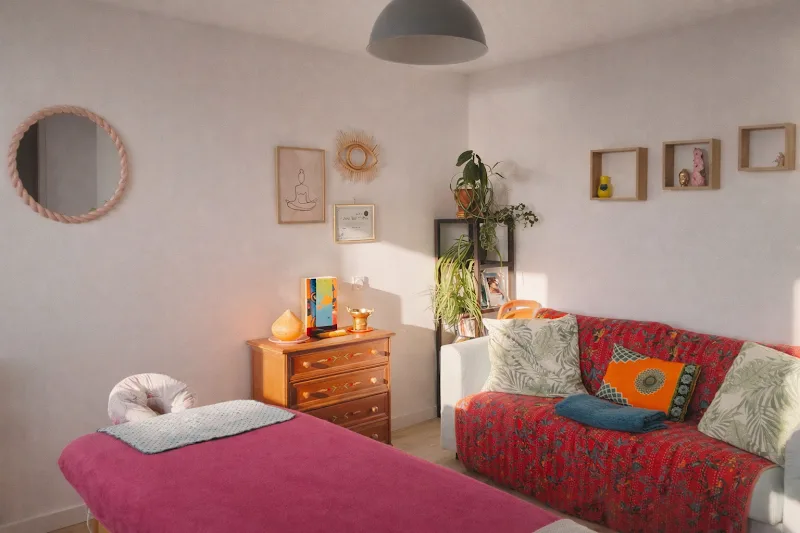 Clémentine Casamatta – Somatothérapie & massage