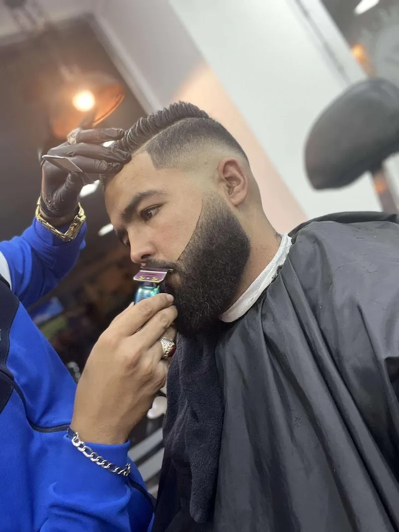 GENTLE-MAN Barbershop - Coiffure Sète - Photo de couverture - OneBooking