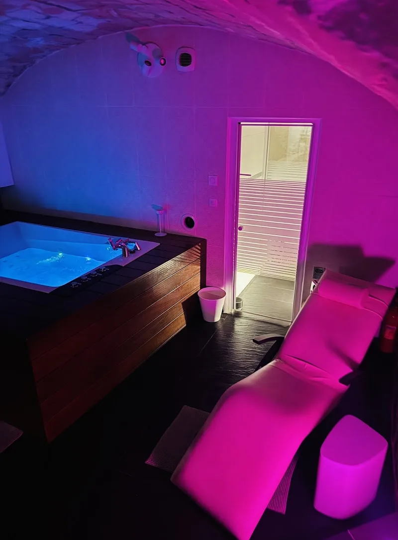 Naturellement Luxe - Spa Privatif Paris