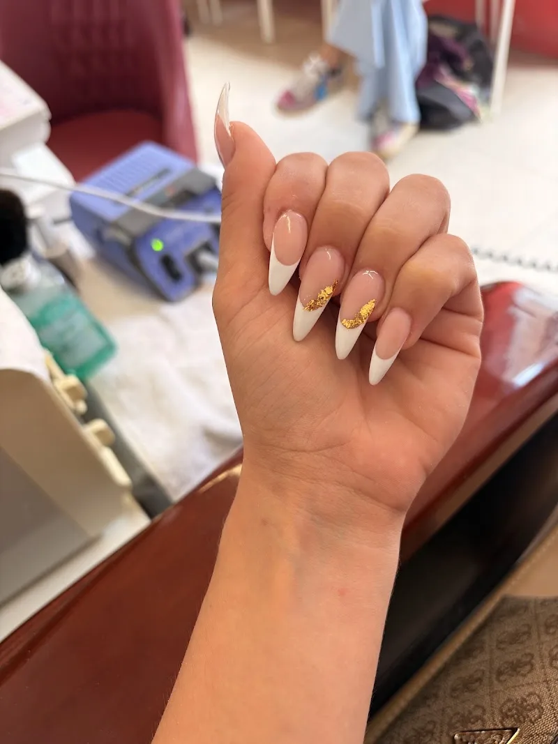 USA nails - Institut de beauté Bruges - Photo de couverture - OneBooking