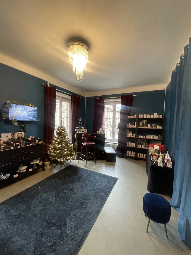 Institut de Beauté Nuance - Onglerie Strasbourg - Photo de couverture - OneBooking