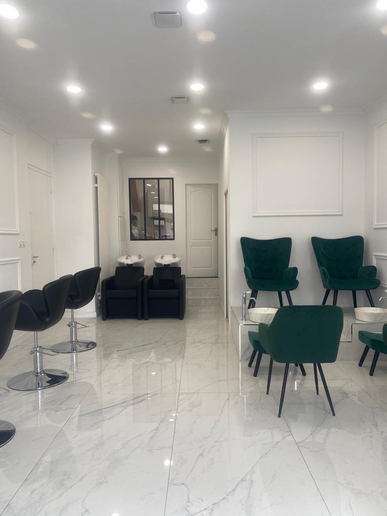 Dynastie - Sourcils & cils Grenoble - Photo de couverture - OneBooking