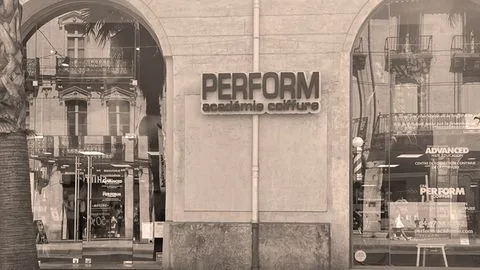 PERFORM ACADEMIE