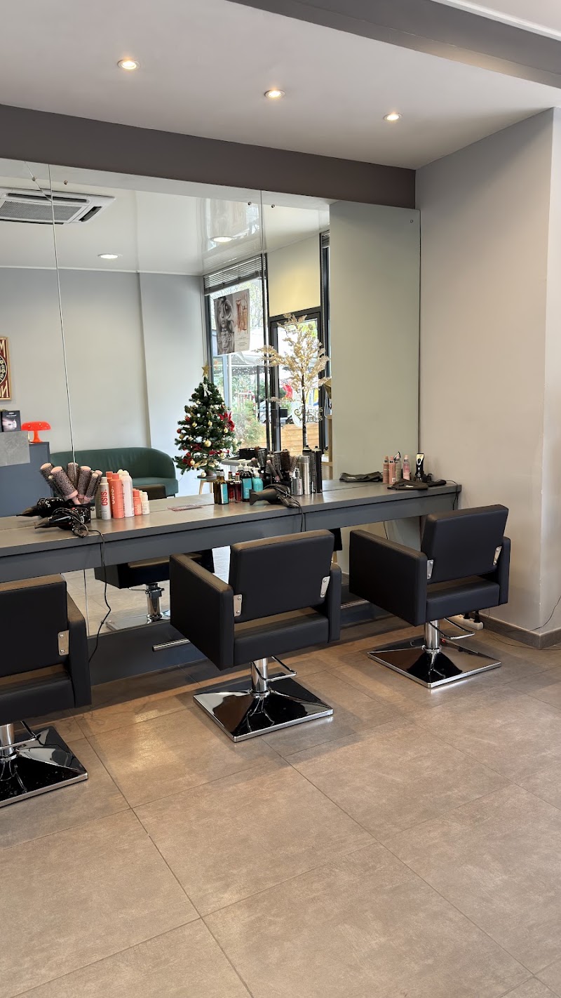 Coif'Elles - Coiffure Bastia - OneBooking