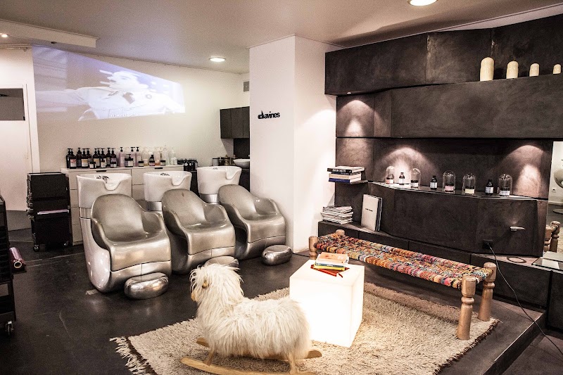 Hair Deluxe - Coiffure Bordeaux - OneBooking
